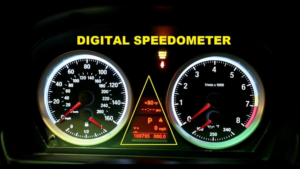 Selanjutnya yang bisa bisa Anda lakukan untuk memperbaiki speedometer mobil yang rusak karena kerusakan pada panelnya adalah dengan cara mengganti panel speedometer sepaket. Hal tersebut dilakukan untuk memangkas biaya yang dikeluarkan.